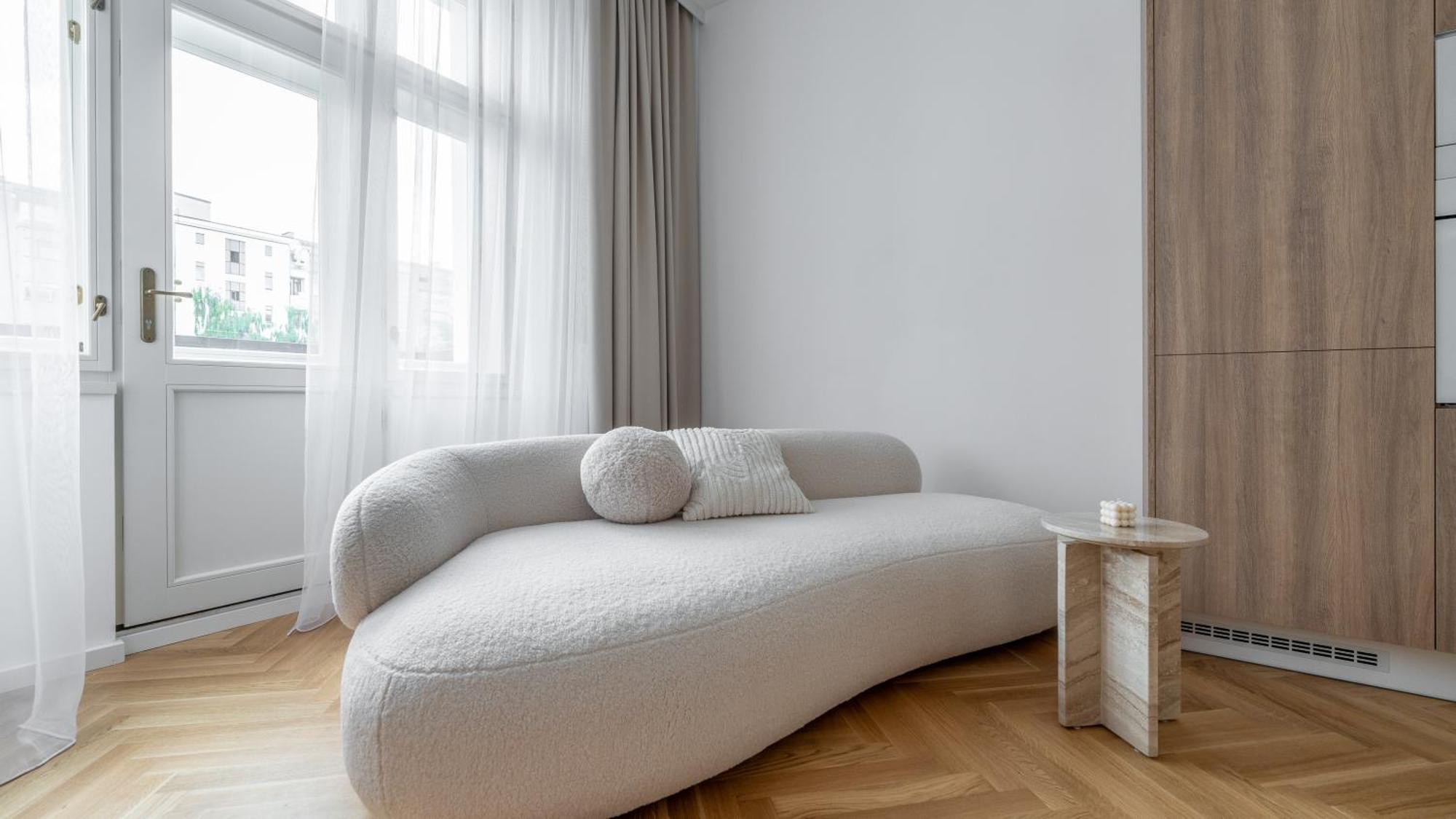 Appartement In The Clouds Letna - Luxury With Romantic Balconies In Quiet Centre Of *